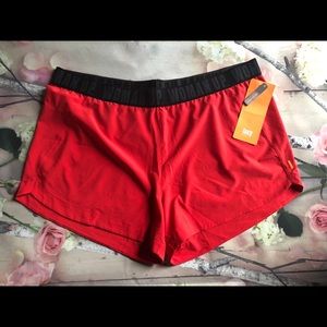 Lucy Woman Up 4in Woven Short Size XL